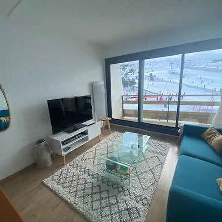 Appartement Arette: 6 Pers, Accès Pistes, Parking, Balcon - Fr-1-602-121 *